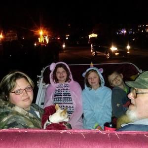 Meet your Posher, Crystal